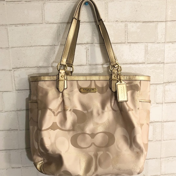 Coach Handbags - Authentic Coach Gallery Optic Signature Tote